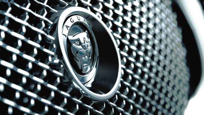 Jaguar XF 2012