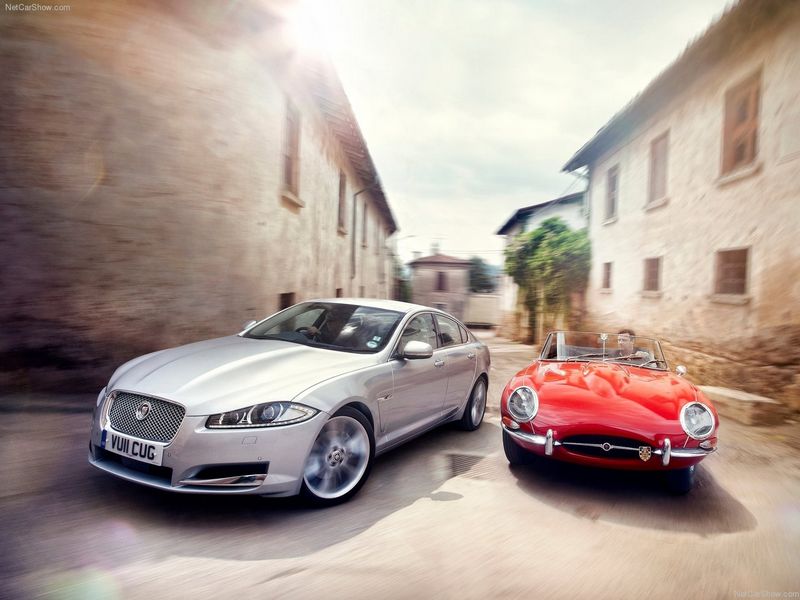 Jaguar XF 2012