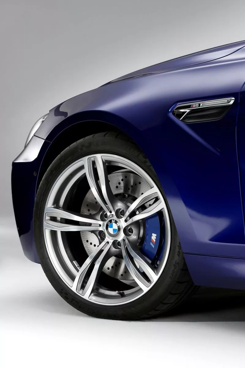 BMW M6 2012