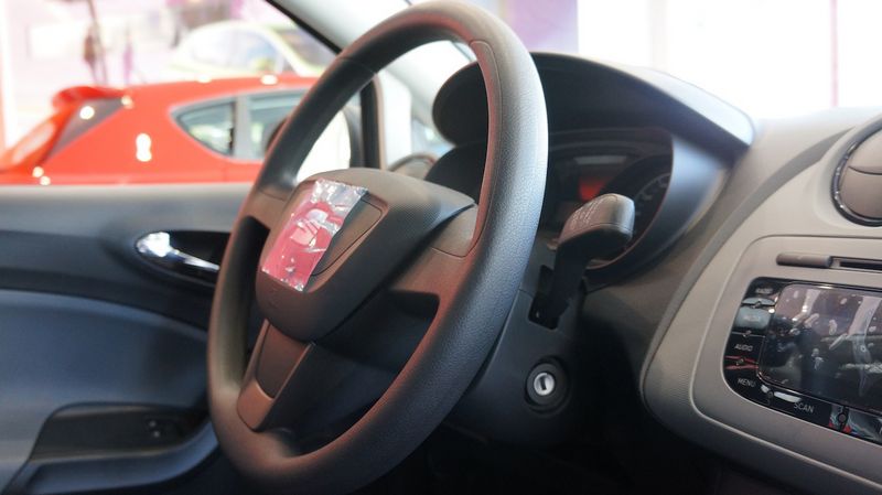 Seat Ibiza chez ENNAKL