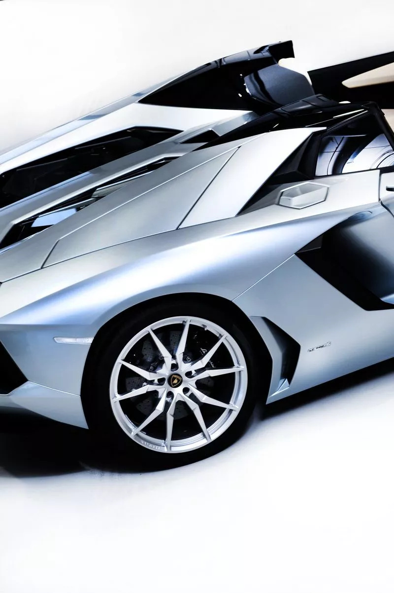 Lamborghini Aventador LP700-4 Roadster