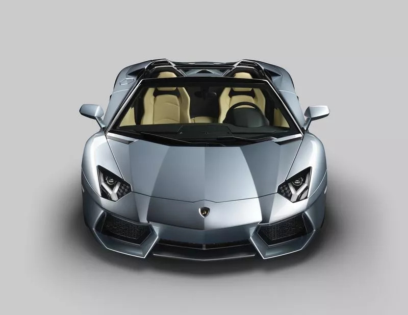 Lamborghini Aventador LP700-4 Roadster