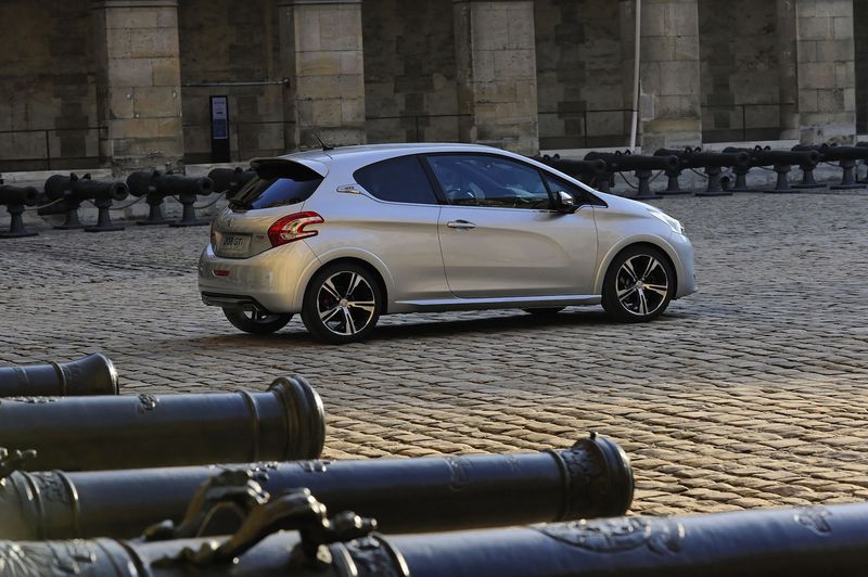 Plus belle voiture de l'année 2012