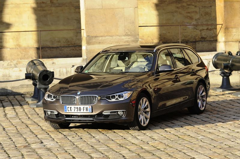 Plus belle voiture de l'année 2012