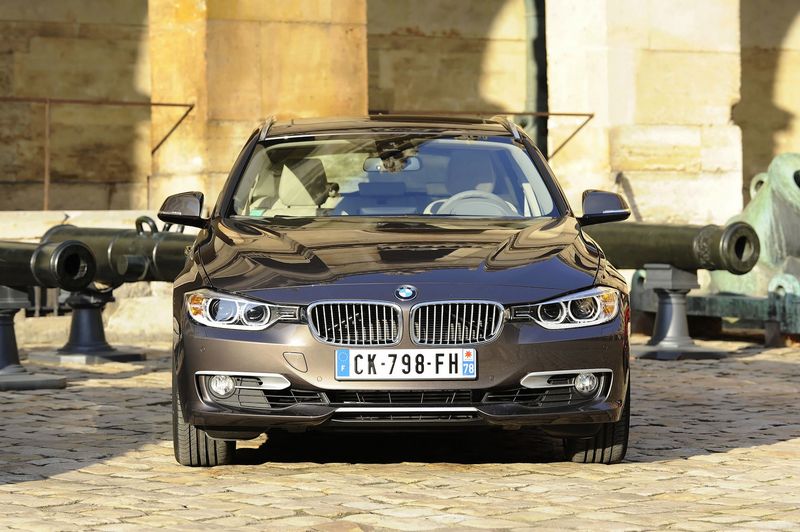 Plus belle voiture de l'année 2012