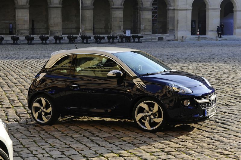 Plus belle voiture de l'année 2012