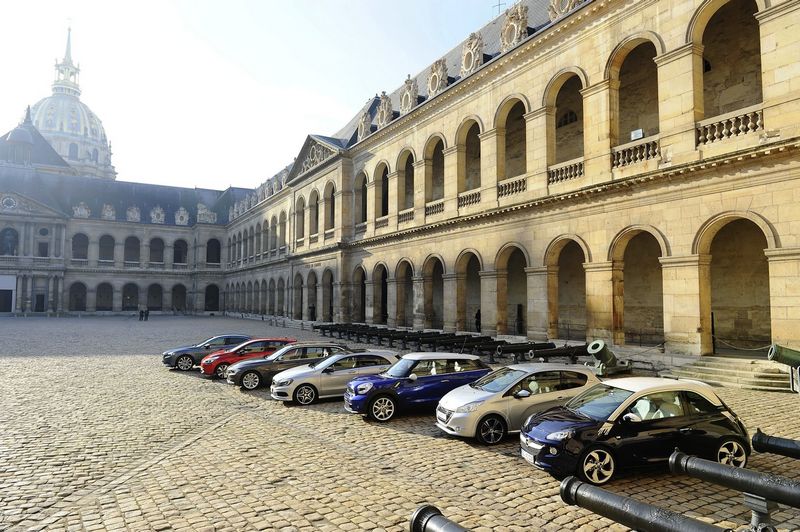 Plus belle voiture de l'année 2012