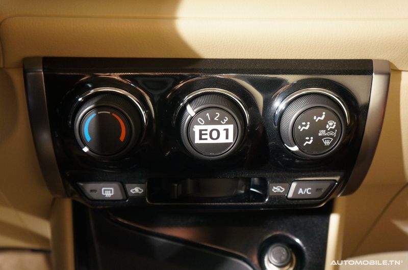 Soiree Toyota Yaris Sedan - BSB - Villa Didon