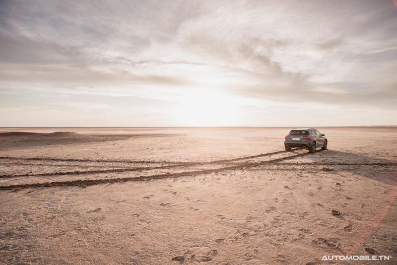 Shooting de la GLA dans le desert tunisien