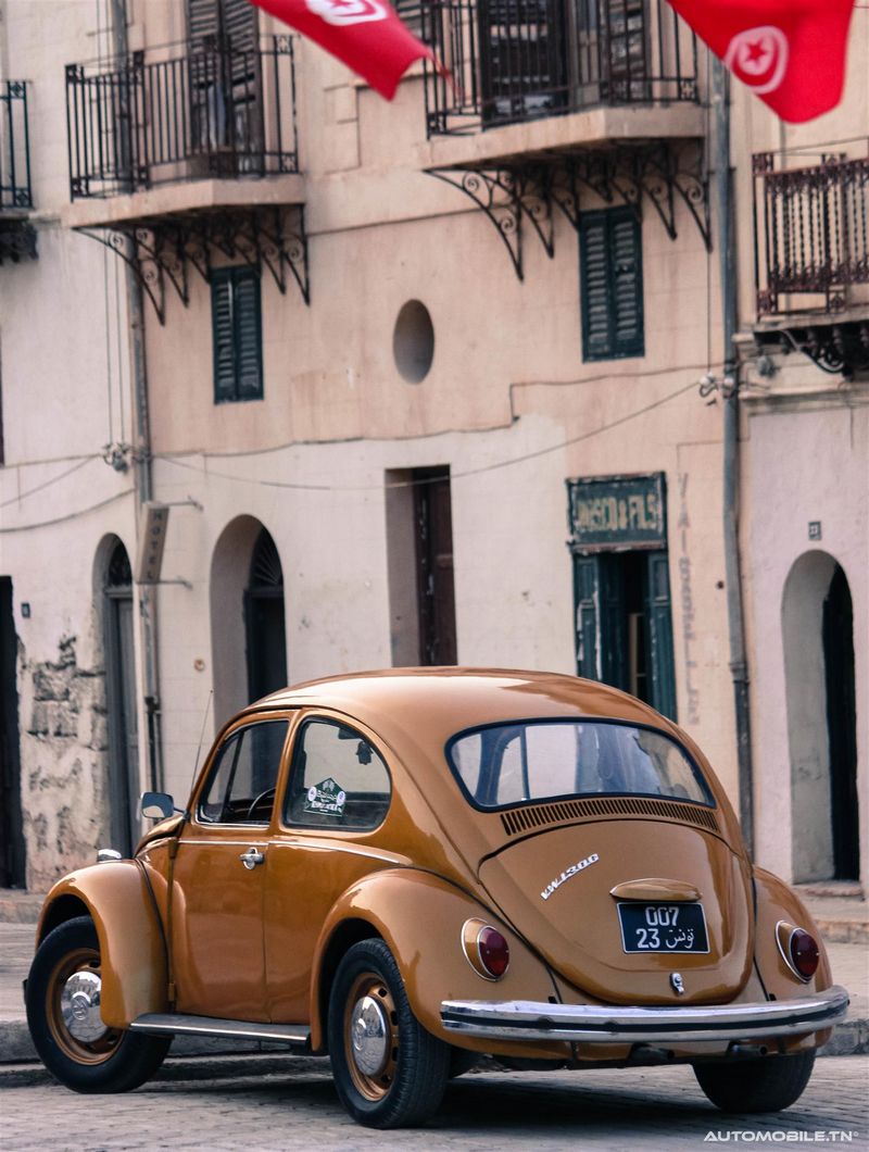 Les voitures historiques au Carthago Film Studio