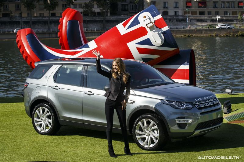 Arrivee du Nouveau Discovery Sport dans un style tres British