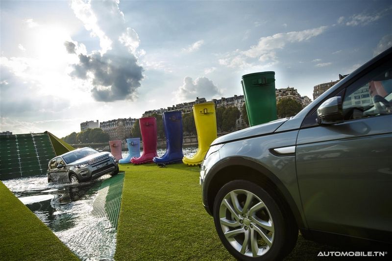 Arrivee du Nouveau Discovery Sport dans un style tres British