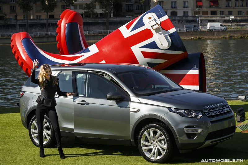 Arrivee du Nouveau Discovery Sport dans un style tres British