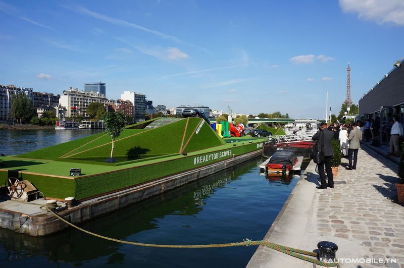 Arrivee du Nouveau Discovery Sport dans un style tres British