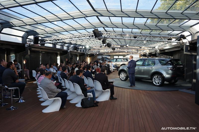 Arrivee du Nouveau Discovery Sport dans un style tres British