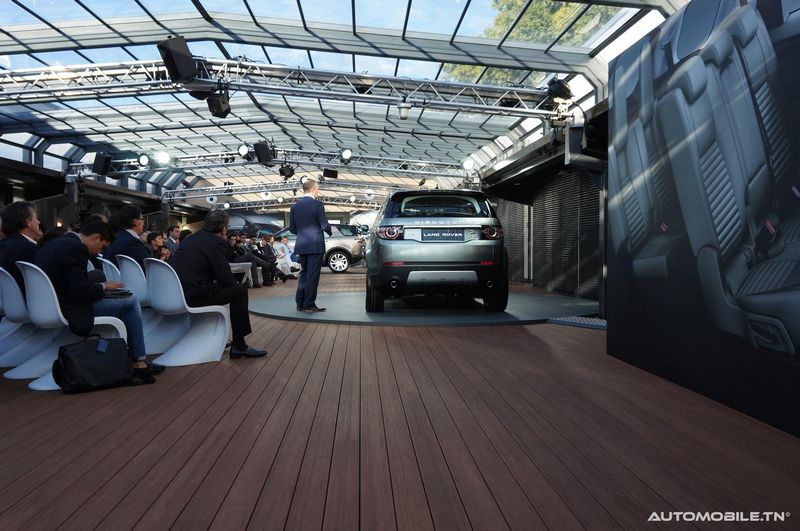 Arrivee du Nouveau Discovery Sport dans un style tres British