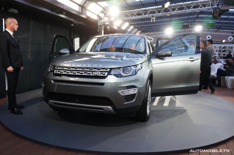 Arrivee du Nouveau Discovery Sport dans un style tres British