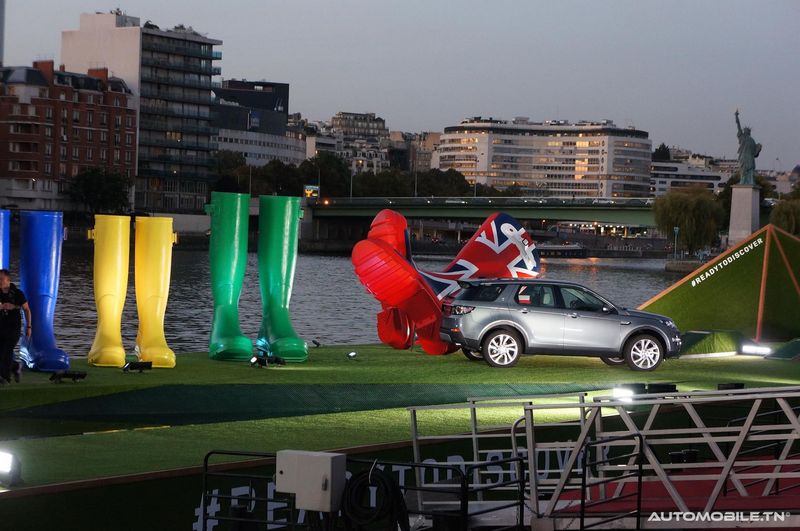 Arrivee du Nouveau Discovery Sport dans un style tres British