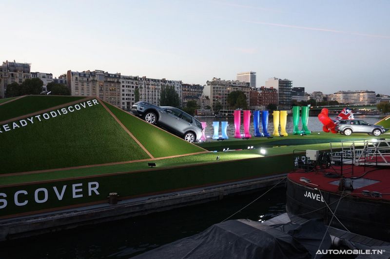 Arrivee du Nouveau Discovery Sport dans un style tres British