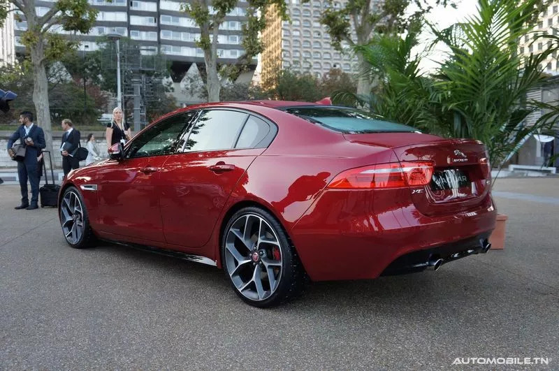 Jaguar XE - Mondial de l automobile 2014
