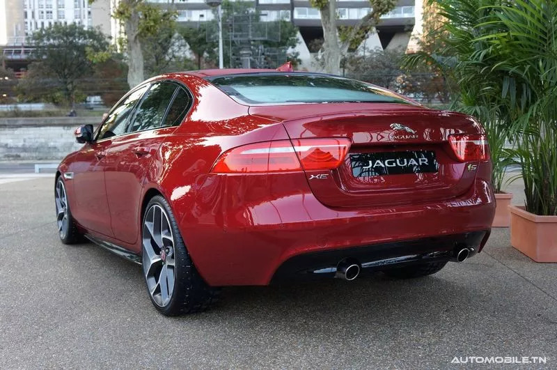 Jaguar XE - Mondial de l automobile 2014