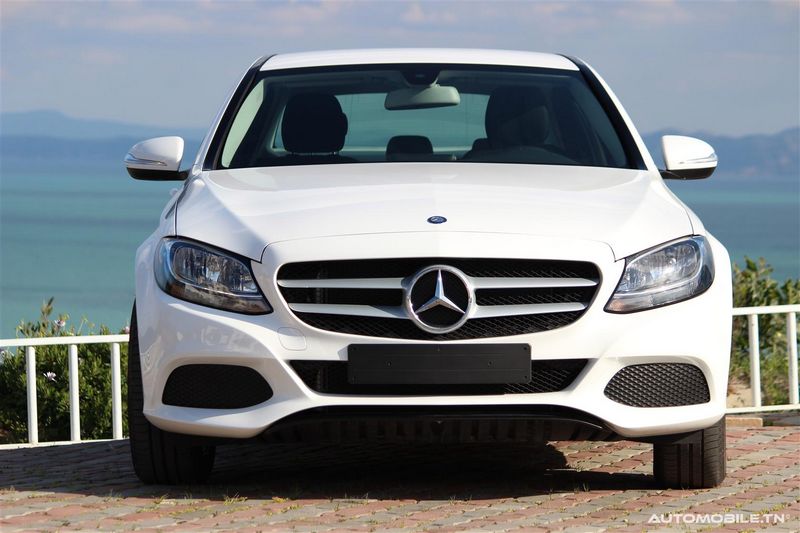 Essai de la nouvelle Mercedes Classe C à Gammarth