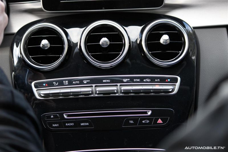 Essai de la nouvelle Mercedes Classe C à Gammarth