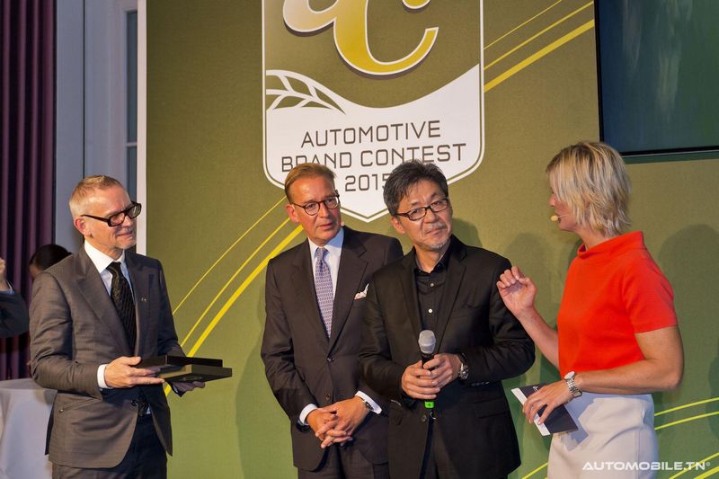 Les designers de Mazda reçoivent le prix « Team of the Year »