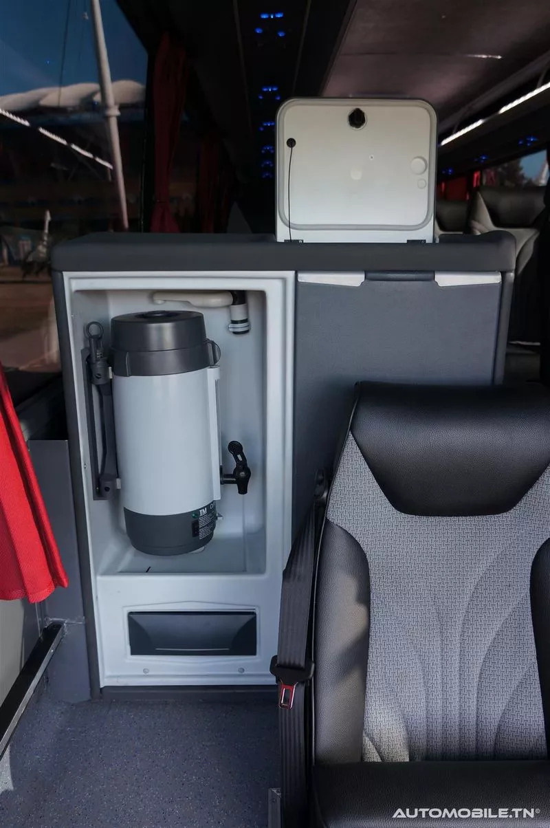 ALPHA BUS présente le Bus officiel du CSS