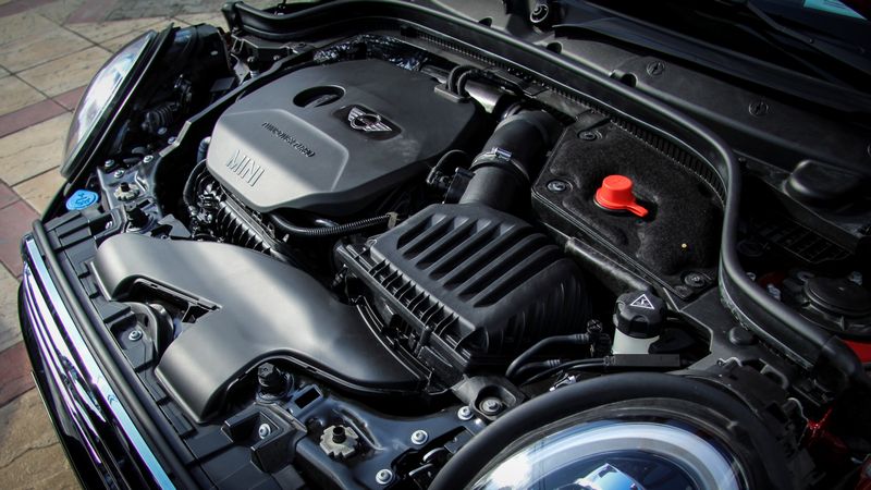 Les MINI 3 et 5 portes à Sidi Bou Saïd