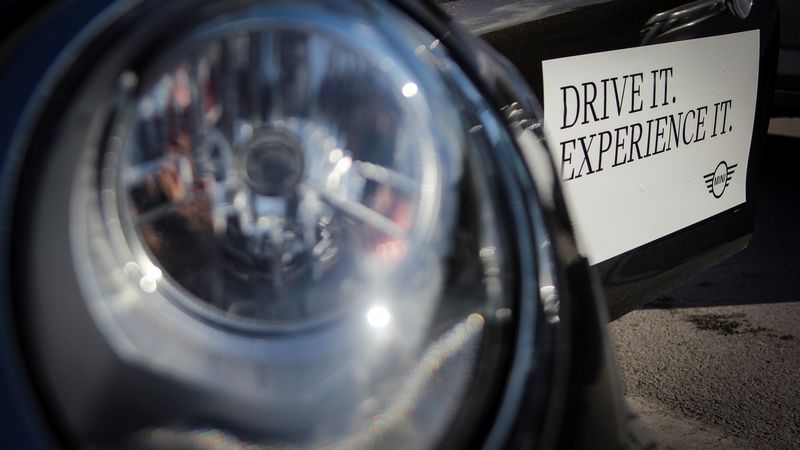 Les MINI 3 et 5 portes à Sidi Bou Saïd