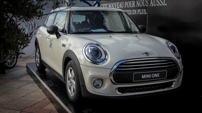 Les MINI 3 et 5 portes à Sidi Bou Saïd
