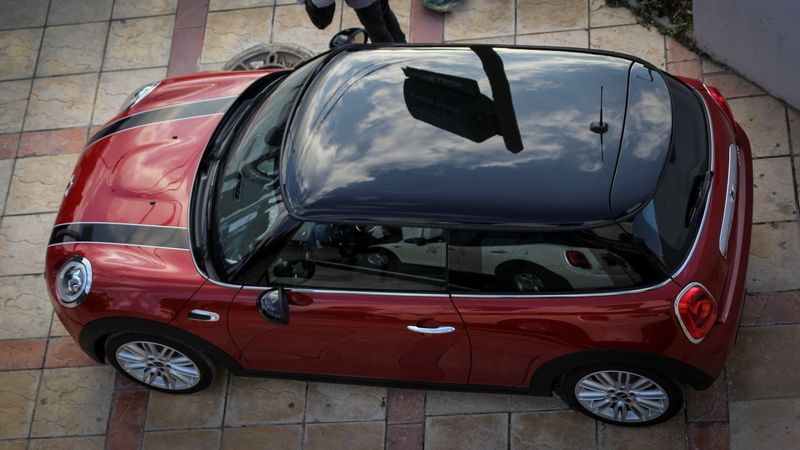 Les MINI 3 et 5 portes à Sidi Bou Saïd