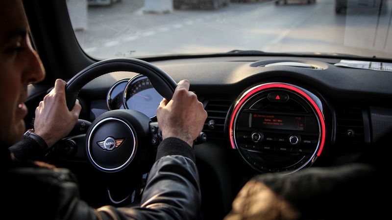 Les MINI 3 et 5 portes à Sidi Bou Saïd