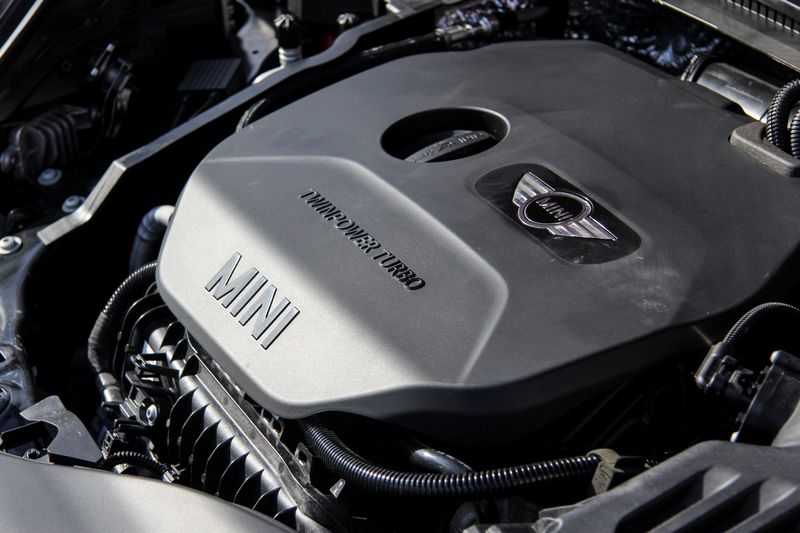 Les MINI 3 et 5 portes à Sidi Bou Saïd