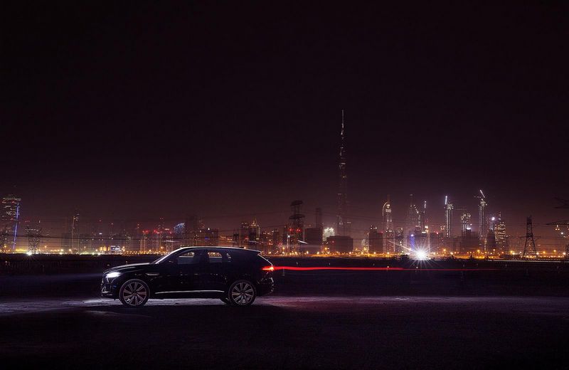 Lancement spectaculaire de la Jaguar F-Pace - Burj Khalifa - Dubai 