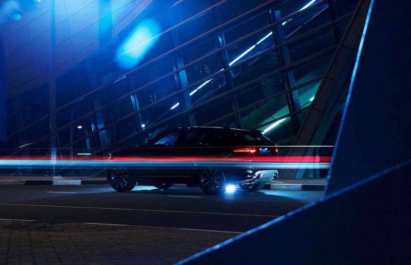 Lancement spectaculaire de la Jaguar F-Pace - Burj Khalifa - Dubai 