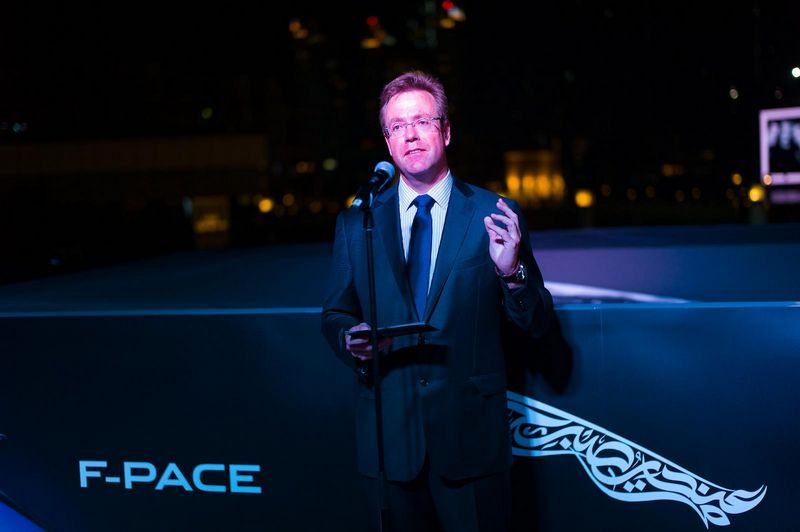 Lancement spectaculaire de la Jaguar F-Pace - Burj Khalifa - Dubai 
