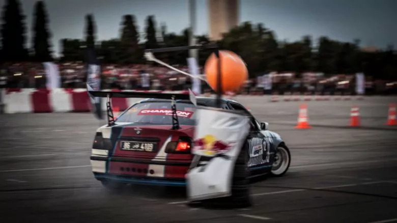 RedBull Car Park DRIFT 2016