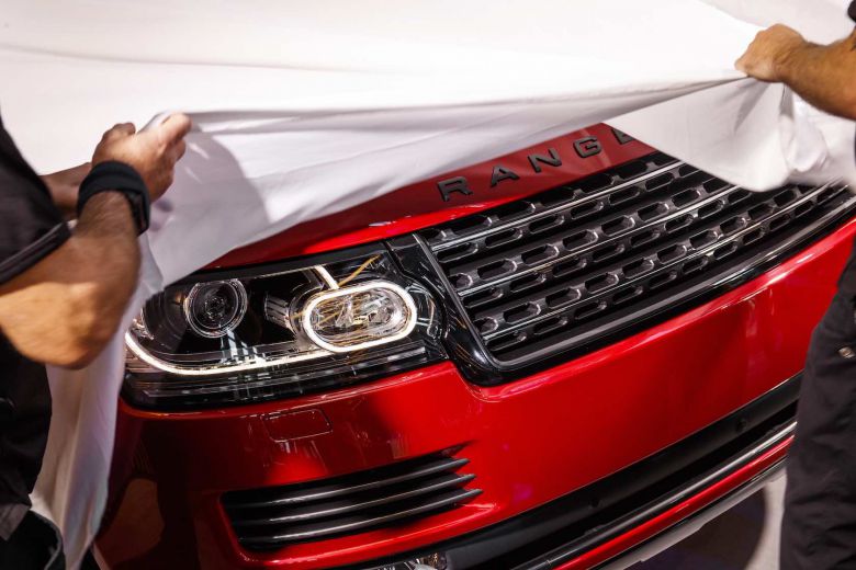 Range Rover SVAutobiography et Zenith El Primero Chronograph