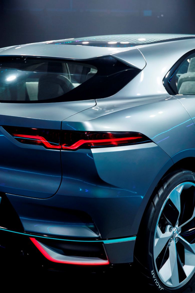 Jaguar i-Pace, un crossover éléctrique pour 2018