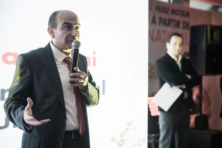 Shell Helix, le futur des huiles moteurs