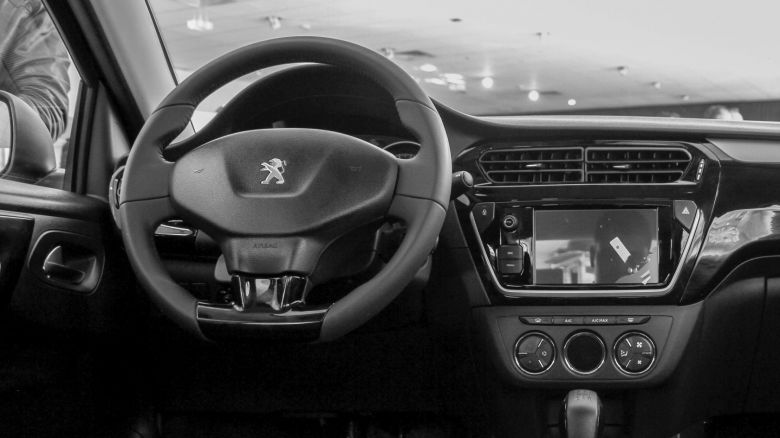 Peugeot 301 2017 - STAFIM