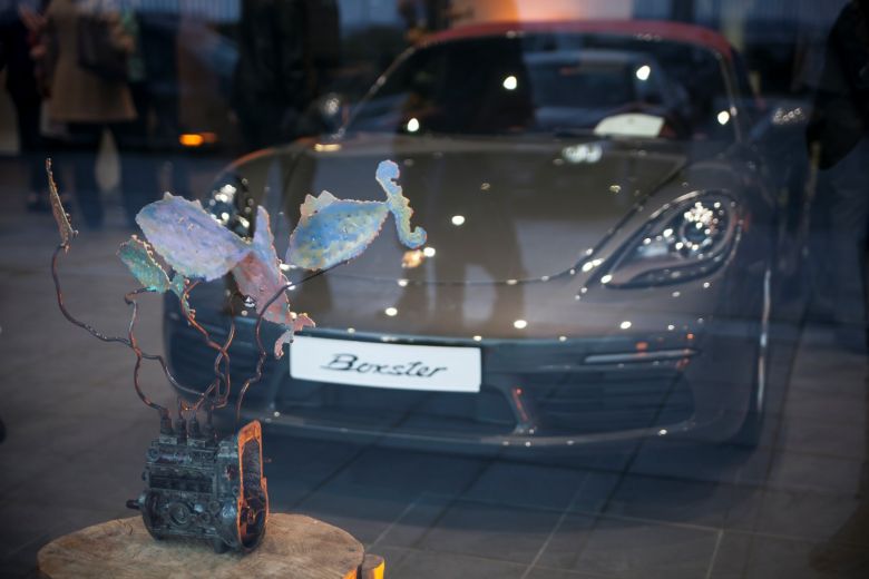 Porsche Tunisie accueille l'expo «Osons le Fer»