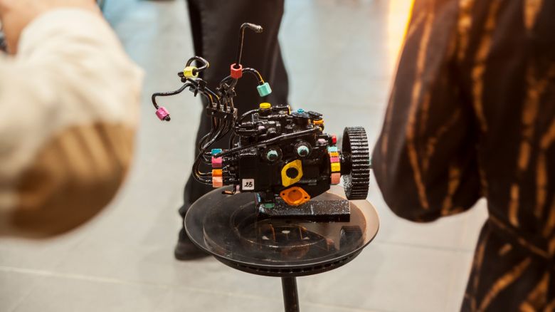 Porsche Tunisie accueille l'expo «Osons le Fer»