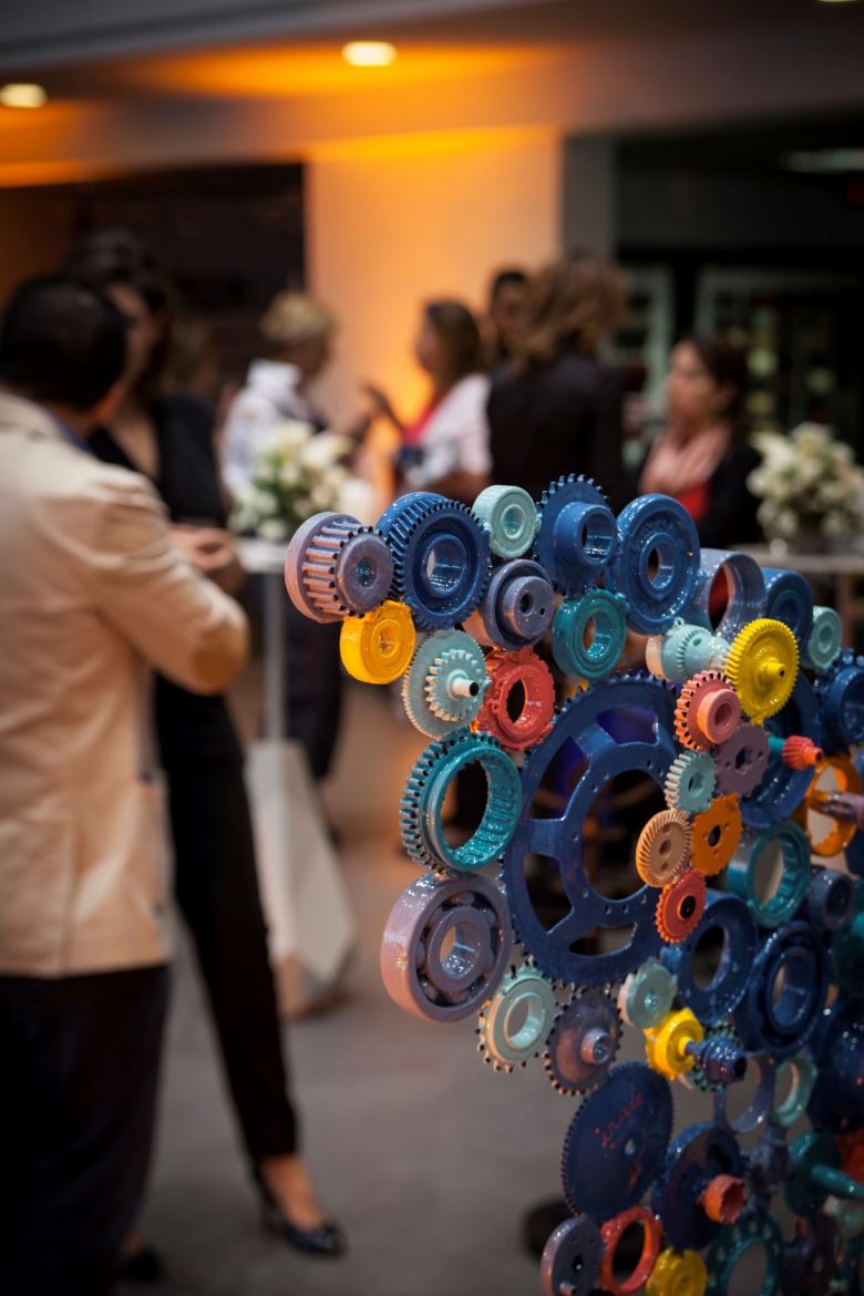 Porsche Tunisie accueille l'expo «Osons le Fer»