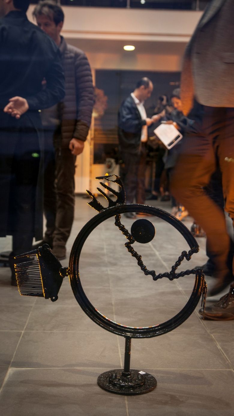 Porsche Tunisie accueille l'expo «Osons le Fer»