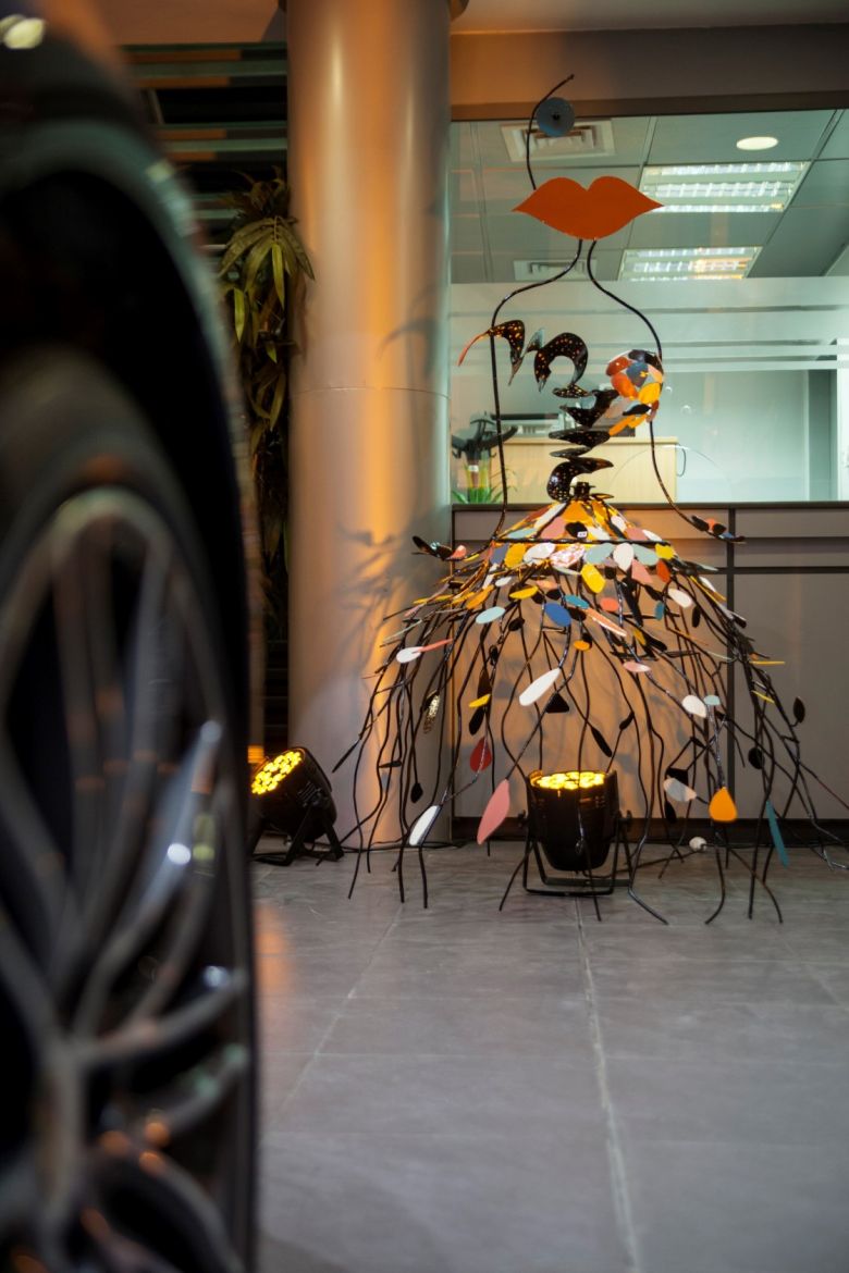 Porsche Tunisie accueille l'expo «Osons le Fer»