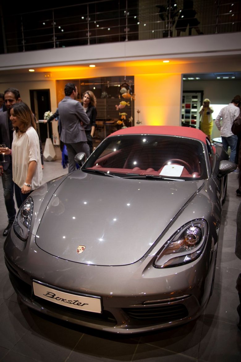 Porsche Tunisie accueille l'expo «Osons le Fer»