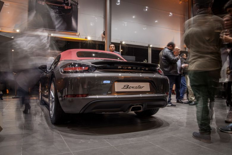 Porsche Tunisie accueille l'expo «Osons le Fer»